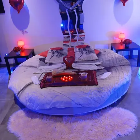 לינה וארוחת בוקר Privatif Dydy's Saint Amand Les Eaux 4*